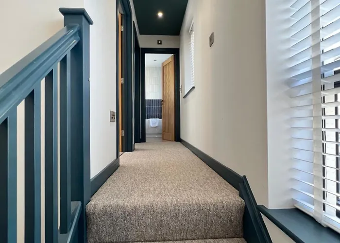12 Barley View Luxury Home