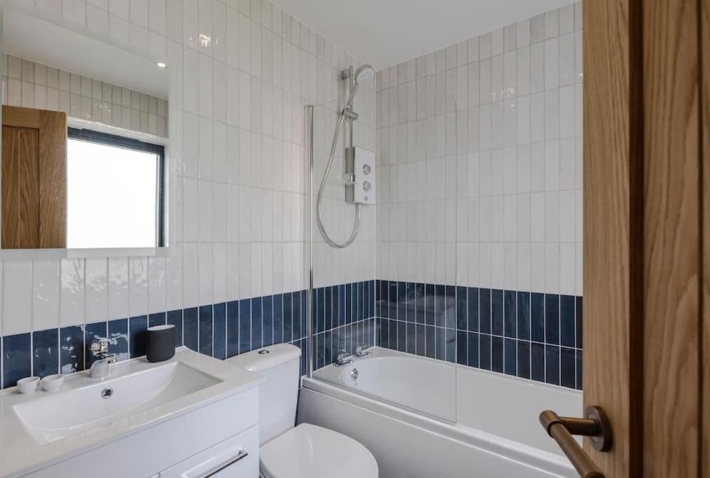 12 Barley View Luxury *
